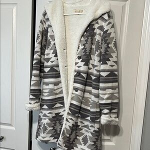 Idyllwind Gray and Cream Patterned Teddy Jacket